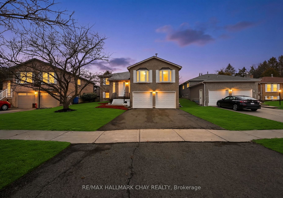26-stonehill-boulevard-east-gwillimbury-ontario-n12920416