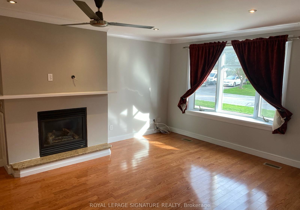 459-dixon-boulevard-newmarket-ontario-n12920554