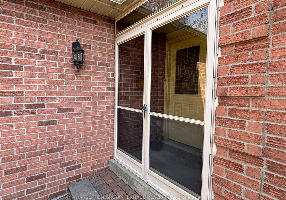 19-sawyer-crescent-markham-ontario-n12921046
