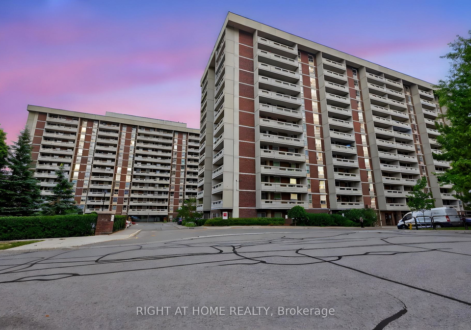 60-inverlochy-boulevard-markham-ontario-n12922258