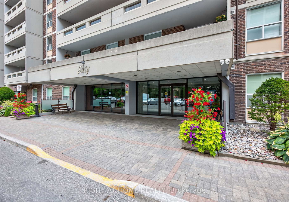 60-inverlochy-boulevard-markham-ontario-n12922258