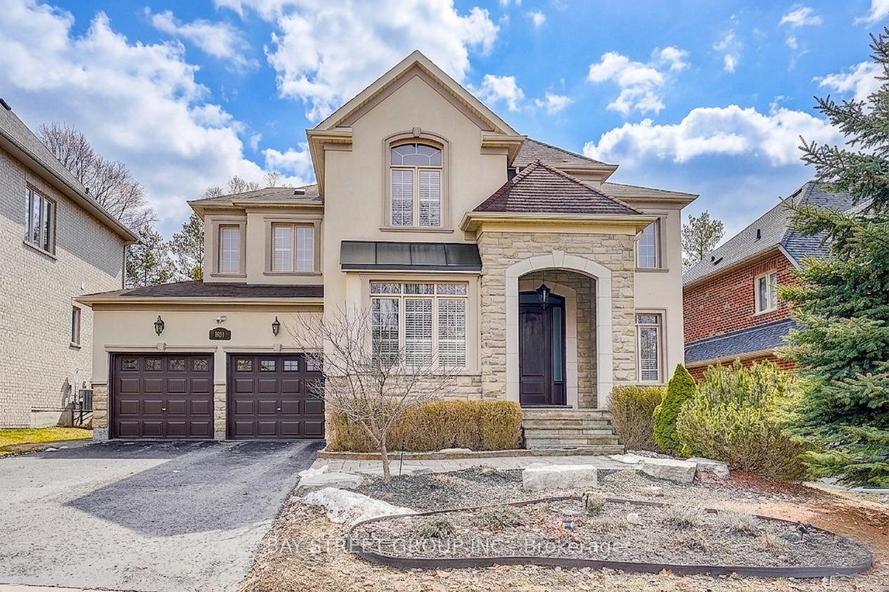 1011-nellie-little-crescent-newmarket-ontario-n12922288
