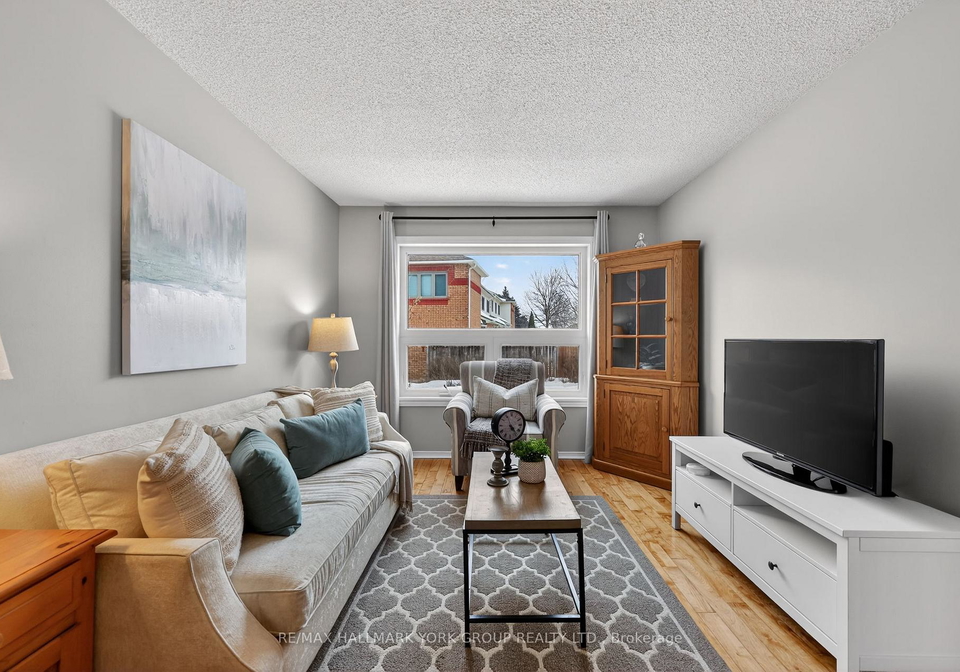 890-caribou-valley-circle-newmarket-ontario-n12923282