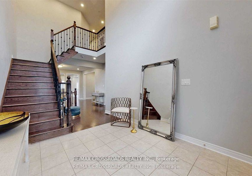 62-romanelli-crescent-bradford-west-gwillimbury-ontario-n12925466