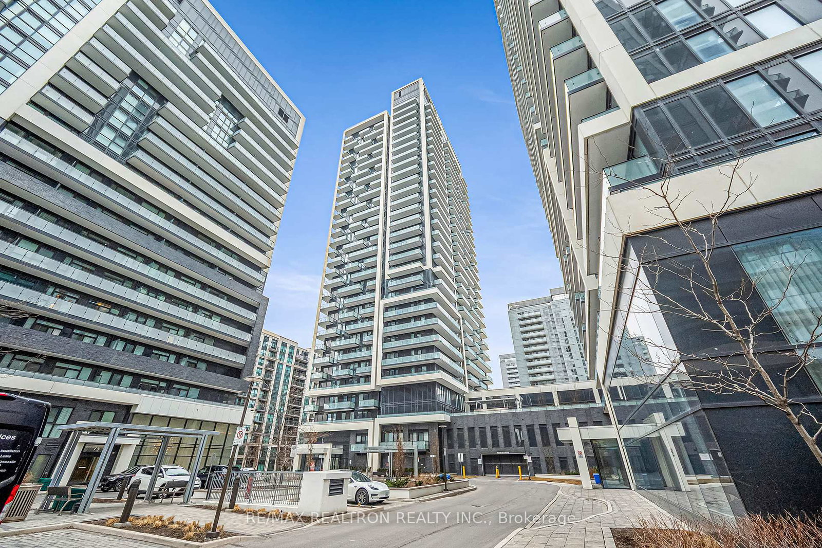 105-oneida-crescent-richmond-hill-ontario-n12925628