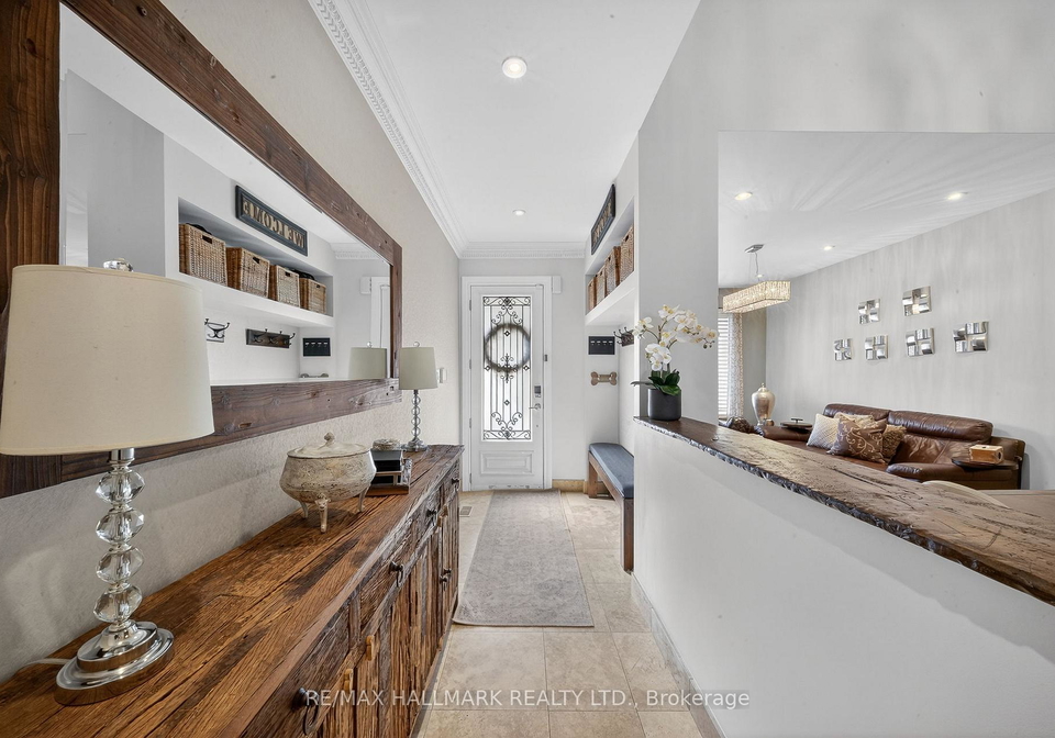 215-vellore-woods-boulevard-vaughan-ontario-n12926100