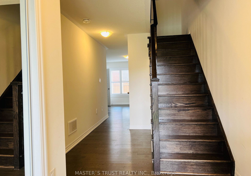 193-tango-crescent-newmarket-ontario-n12926816