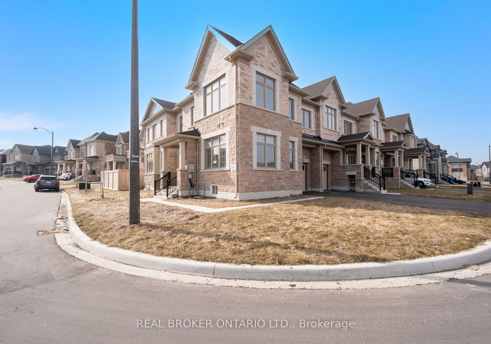 15-bowline-vista-east-gwillimbury-ontario-n12927174