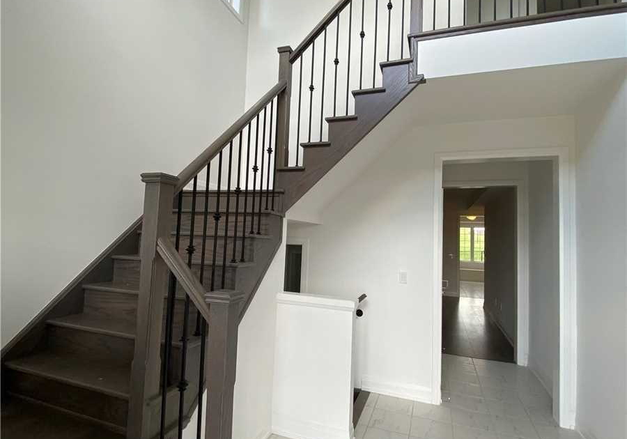 102-frank-kelly-drive-east-gwillimbury-ontario-n12927246