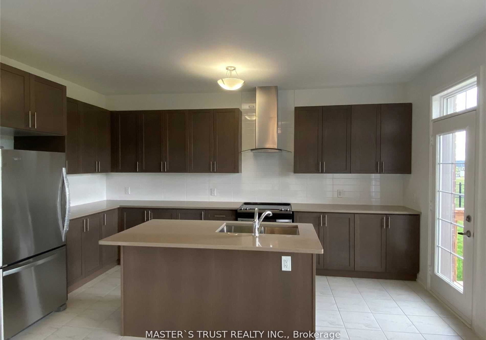 102-frank-kelly-drive-east-gwillimbury-ontario-n12927246