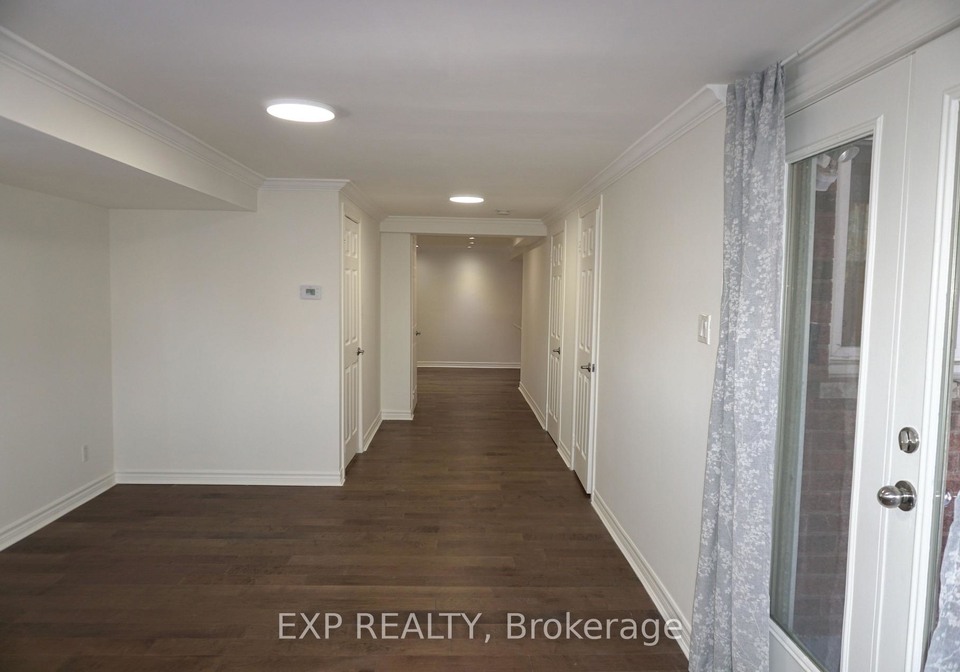 364-kirby-crescent-newmarket-ontario-n12927584