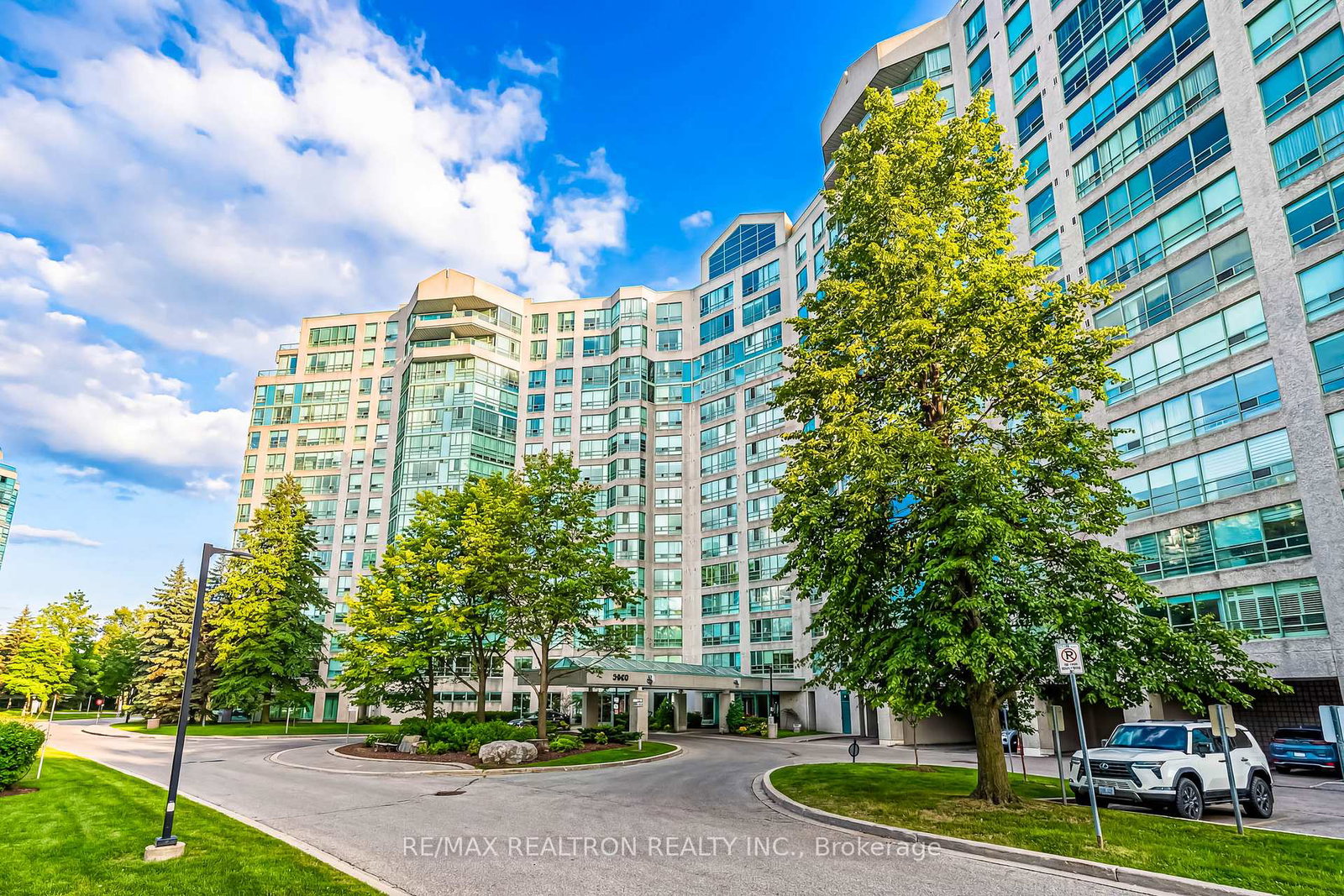 7805-bayview-avenue-markham-ontario-n12927970