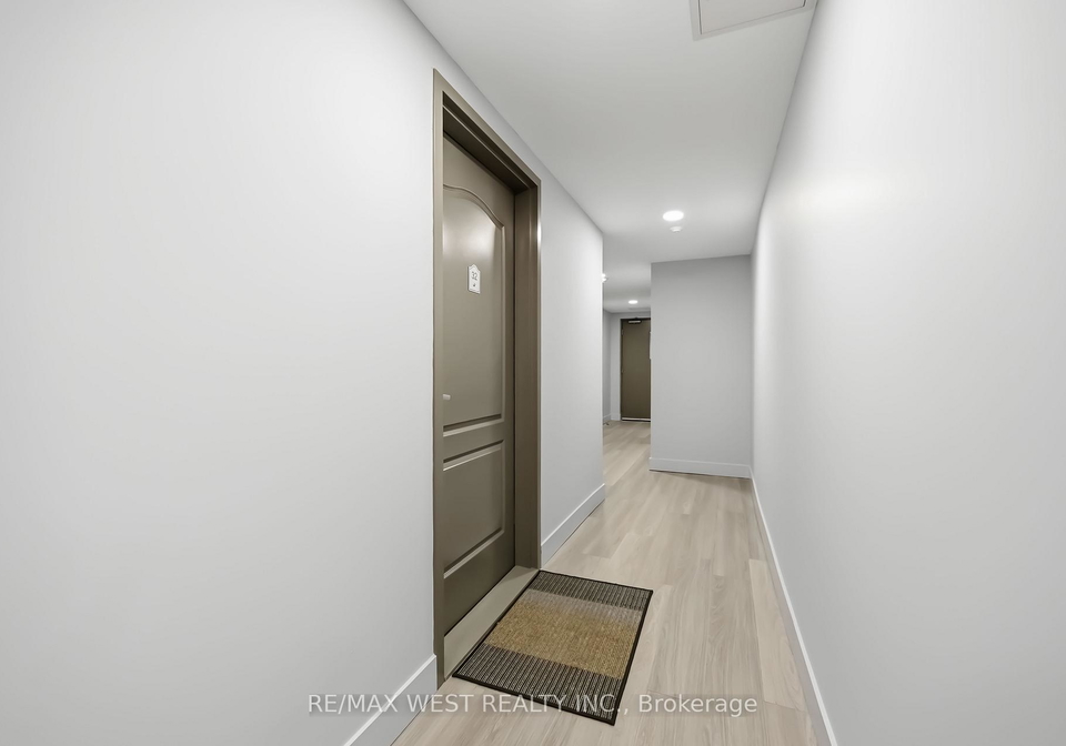 3905-sw-major-mackenzie-drive-vaughan-ontario-n12928746