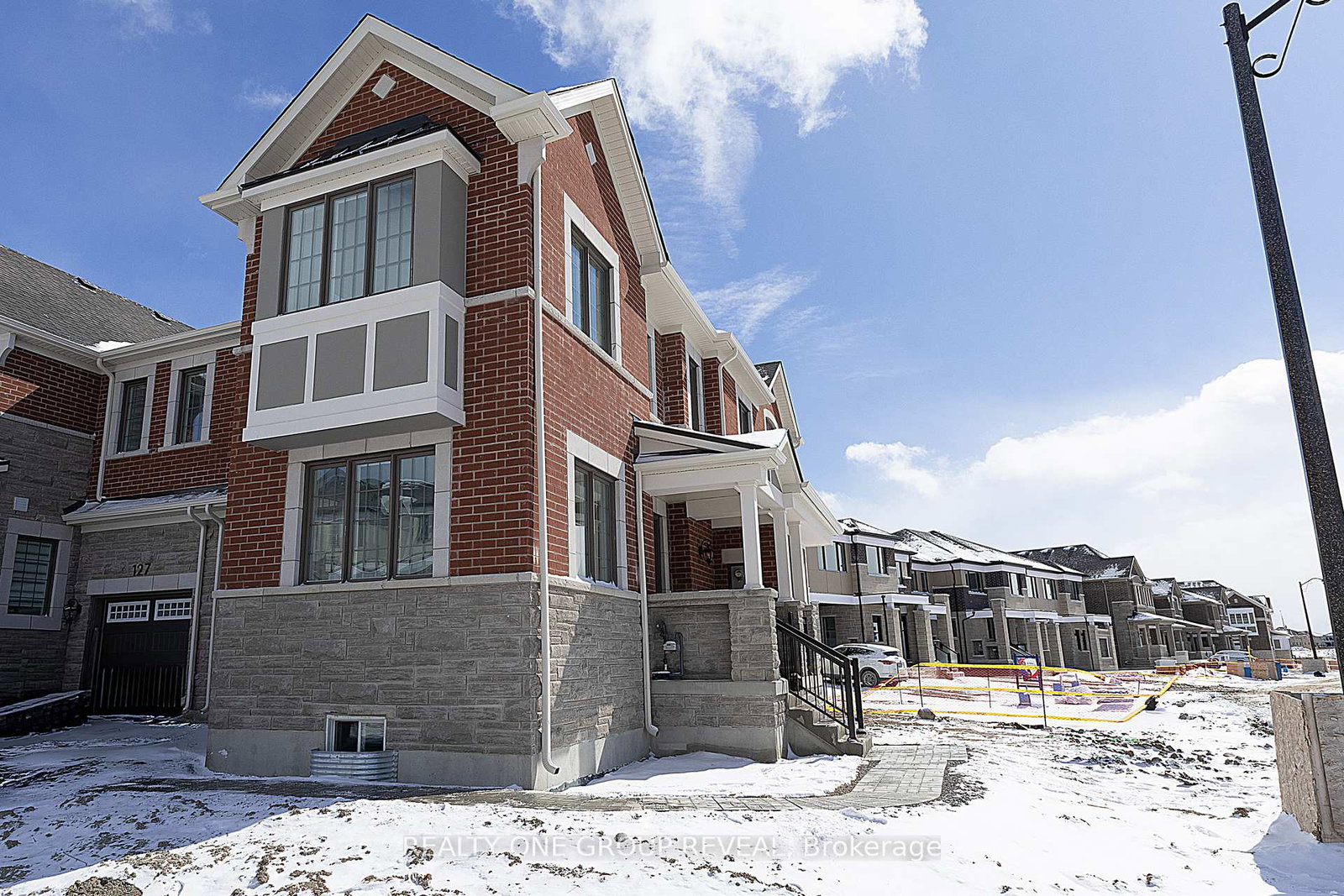 27-moss-drive-markham-ontario-n12928946