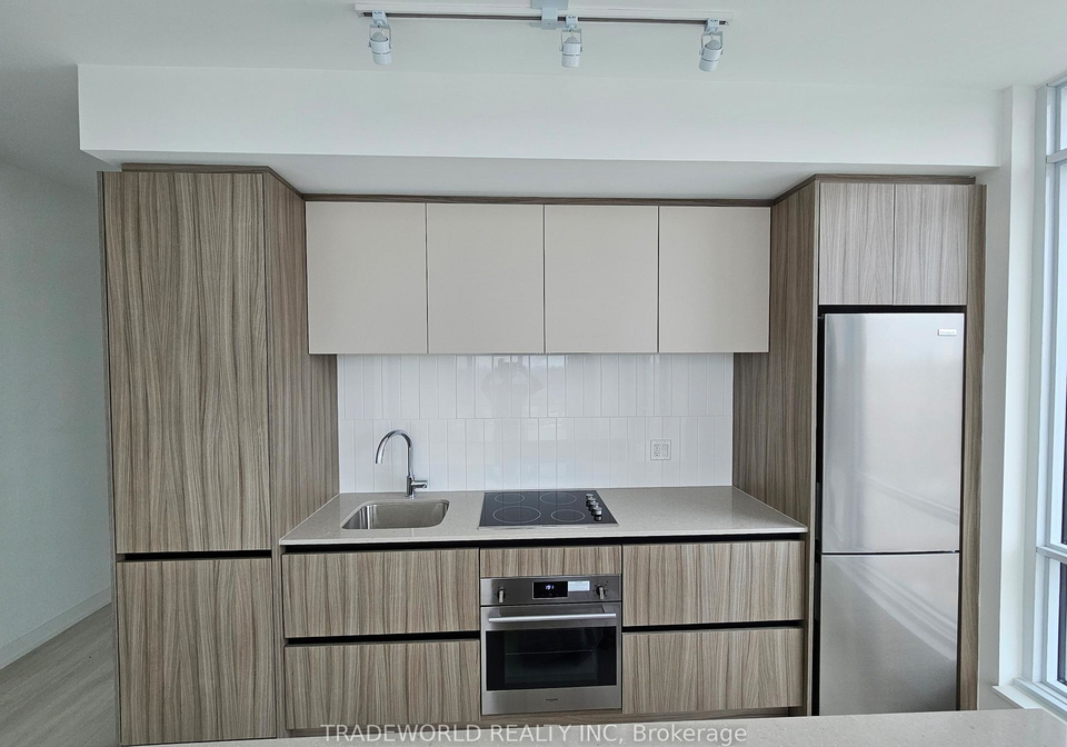 7950-bathurst-street-vaughan-ontario-n12929146