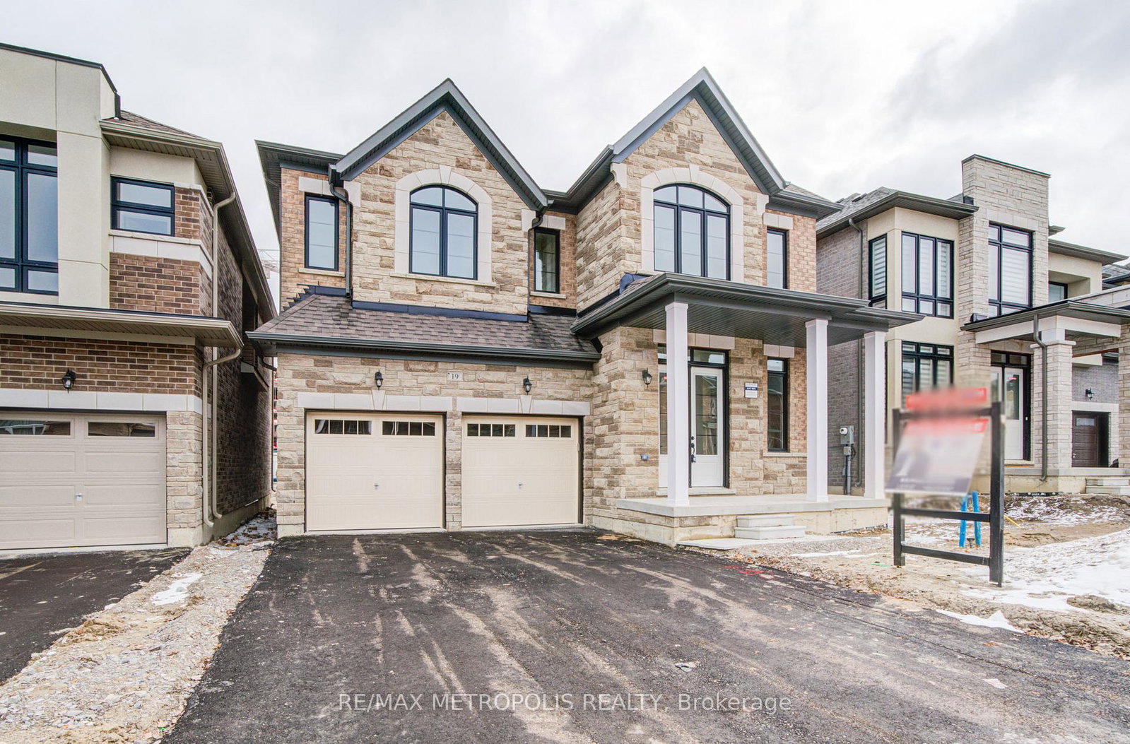 19-kane-crescent-aurora-ontario-n12929274