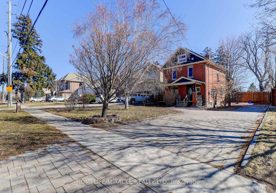 8243-kipling-avenue-vaughan-ontario-n12929498