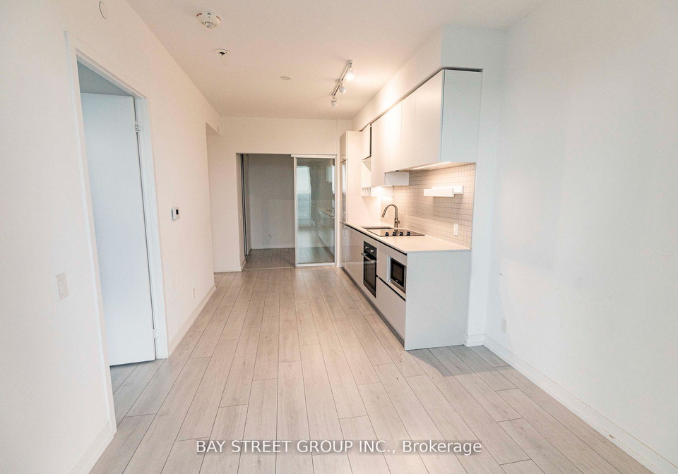 950-portage-pkwy-parkway-vaughan-ontario-n12930912