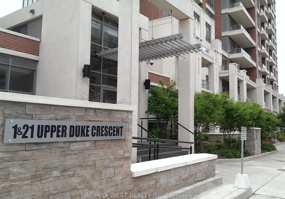 1-upper-duke-crescent-markham-ontario-n12931162