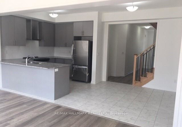 118-knott-end-crescent-newmarket-ontario-n12932810