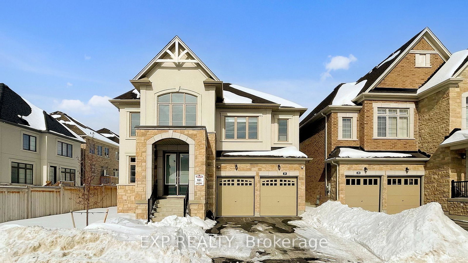 21-fair-winds-lane-east-gwillimbury-ontario-n12932820