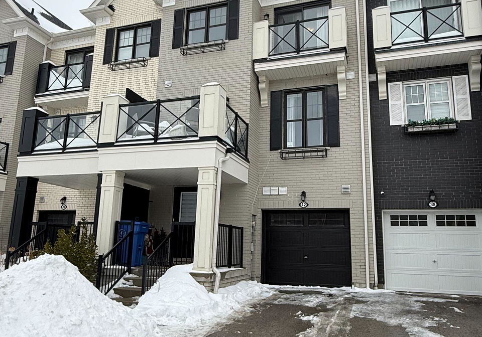 42-bert-tait-lane-whitchurch-stouffville-ontario-n12933226