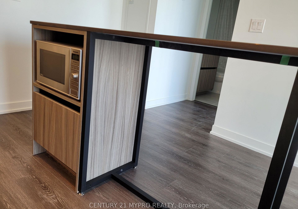 7950-bathurst-street-vaughan-ontario-n12933378