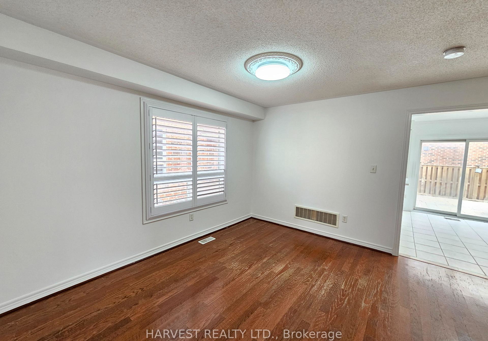 30-hiram-johnson-road-whitchurch-stouffville-ontario-n12933478