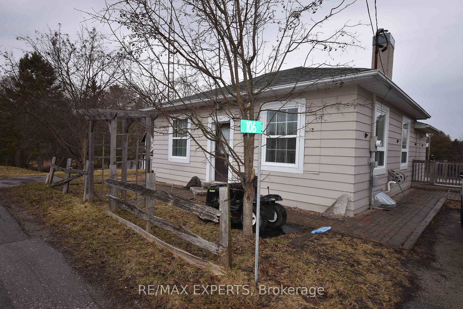 106-centre-street-king-ontario-n12934838
