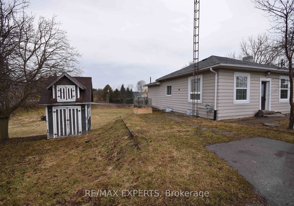 106-centre-street-king-ontario-n12934838