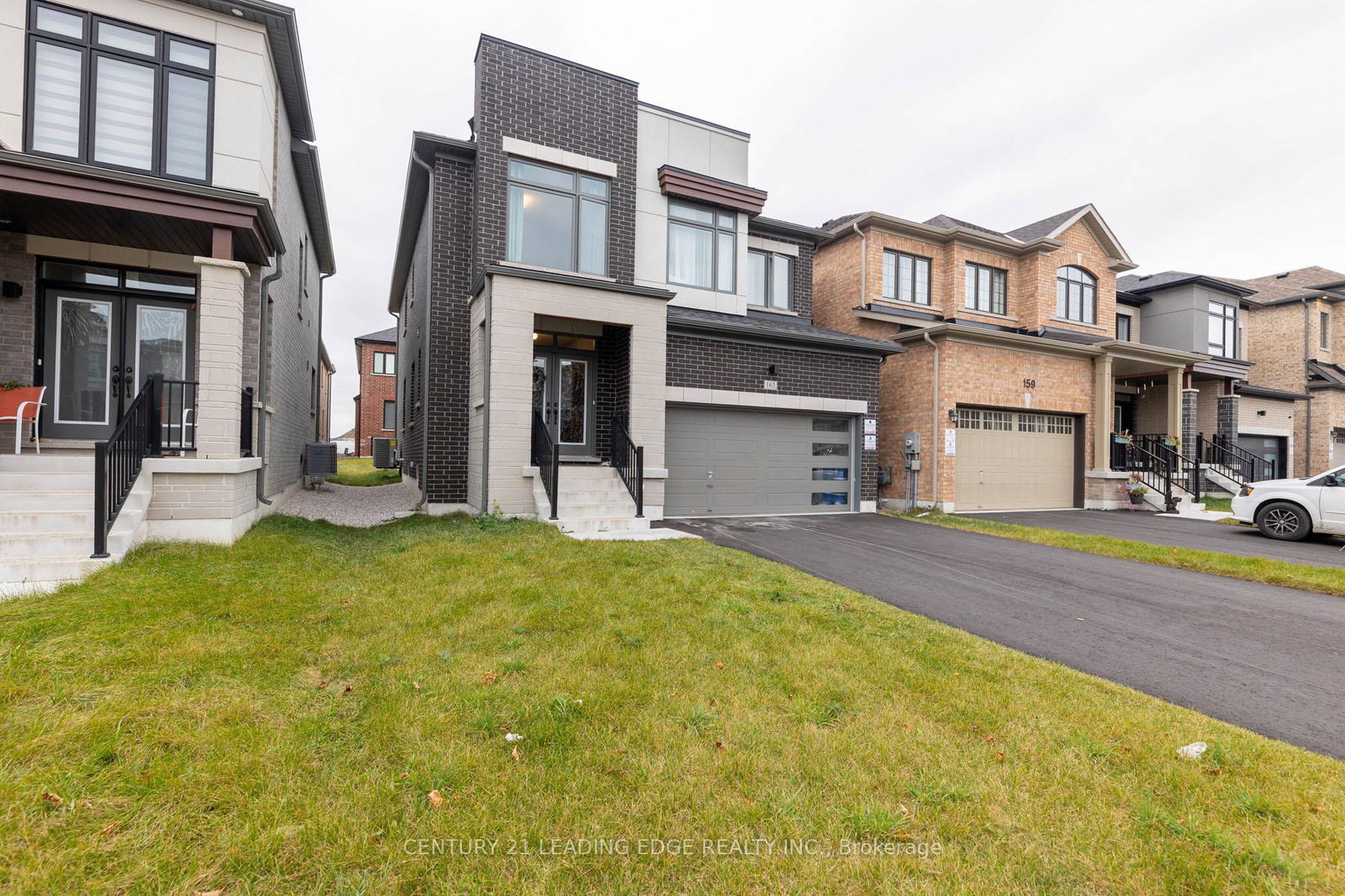 163-fallharvest-way-whitchurch-stouffville-ontario-n12935462