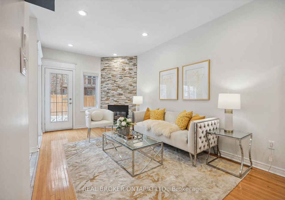 255-shaftsbury-avenue-richmond-hill-ontario-n12935616