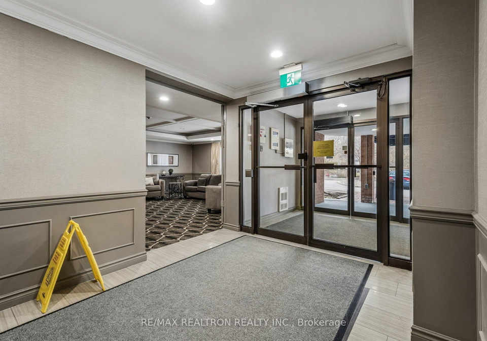155-main-street-n-newmarket-ontario-n12936426