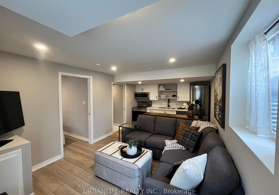 40-cupples-farm-lane-east-gwillimbury-ontario-n12937008