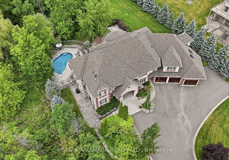 206-churchill-avenue-king-ontario-n12937406