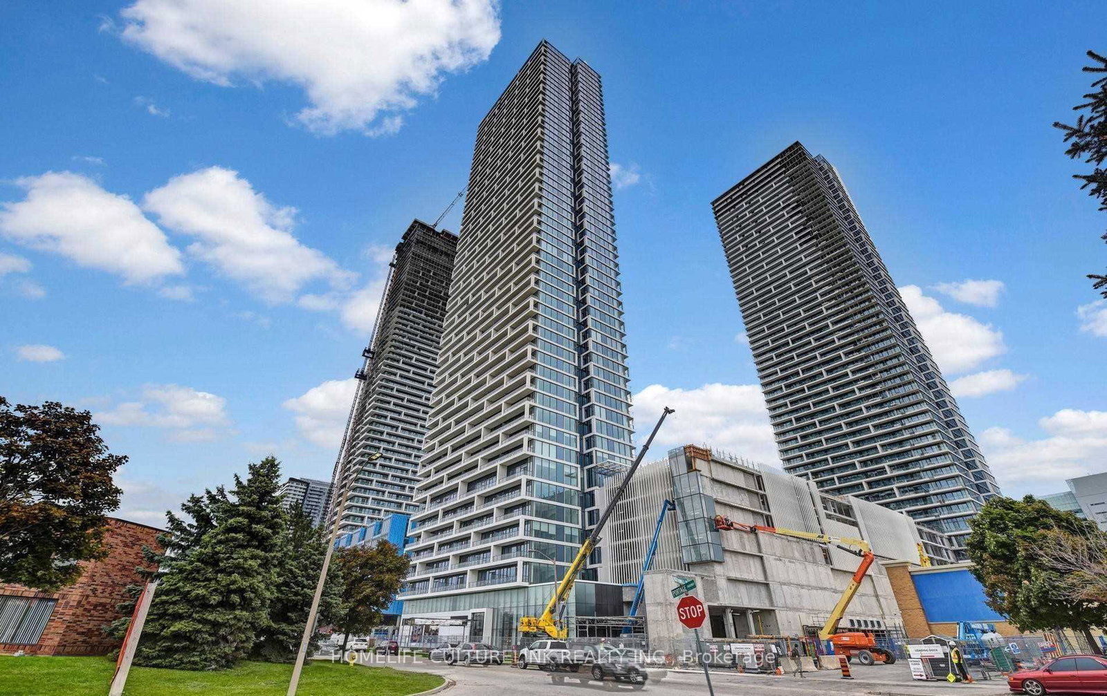 5-buttermill-avenue-vaughan-ontario-n12937450