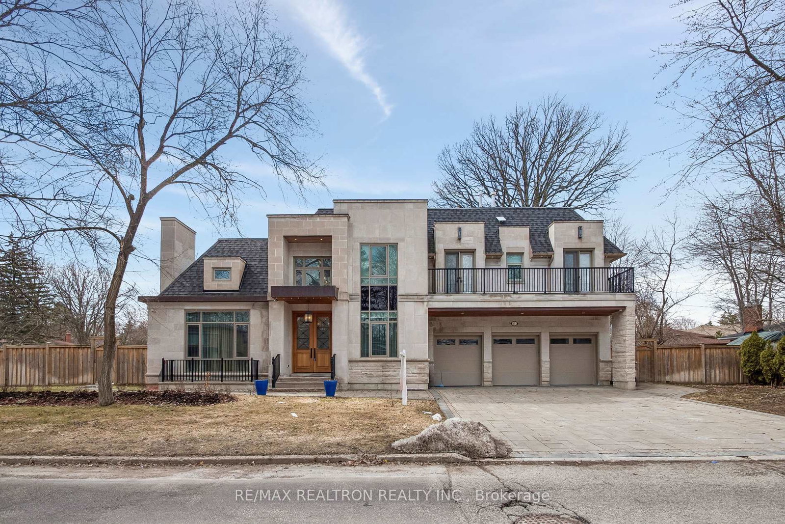 12-miner-circle-markham-ontario-n12937576