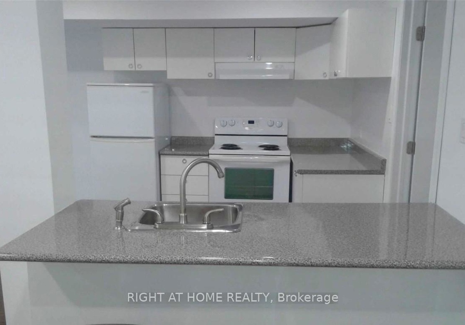 75-maffey-crescent-richmond-hill-ontario-n12937686