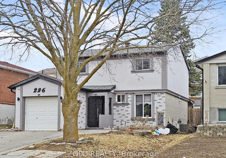 226-thoms-crescent-newmarket-ontario-n12937834