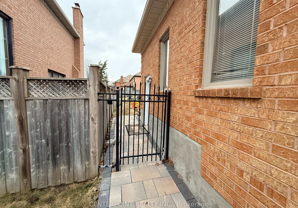 1-ardmore-crescent-richmond-hill-ontario-n12937970