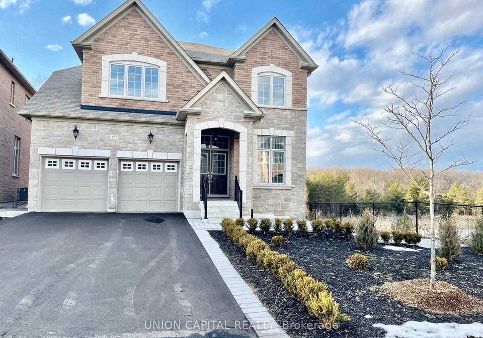 707-clifford-perry-place-newmarket-ontario-n12937974