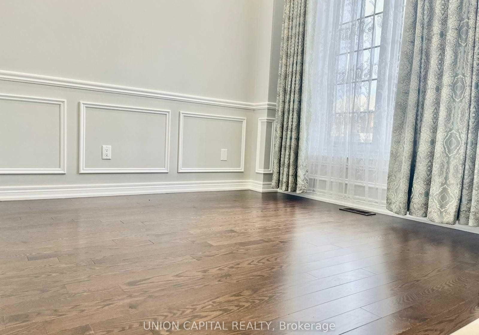 707-clifford-perry-place-newmarket-ontario-n12937974
