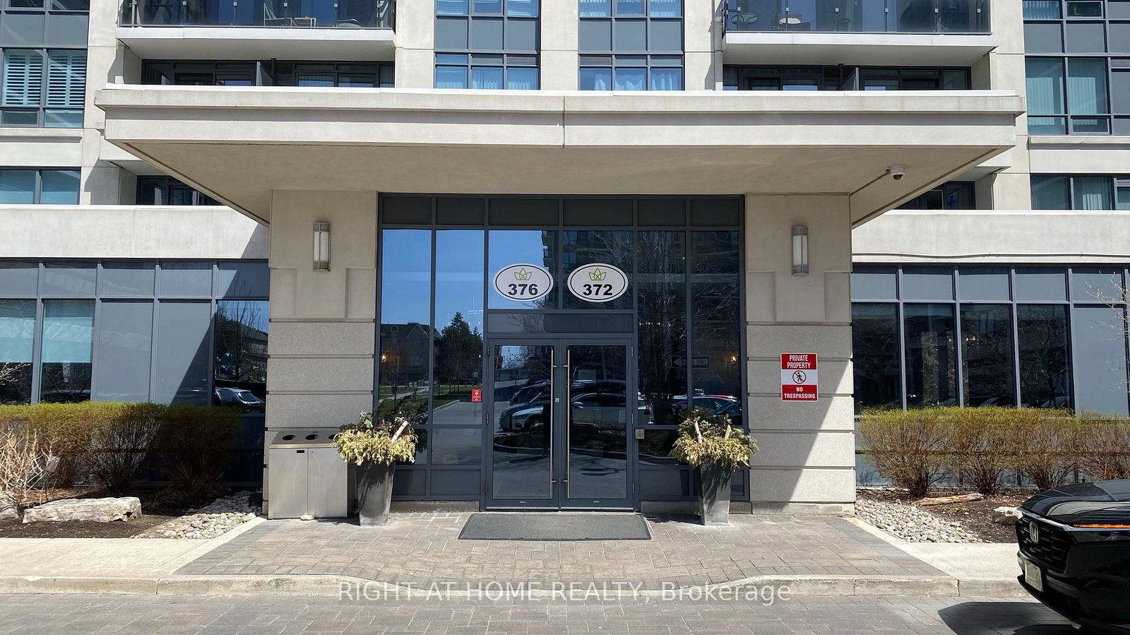 372-highway-7-street-e-richmond-hill-ontario-n12938316