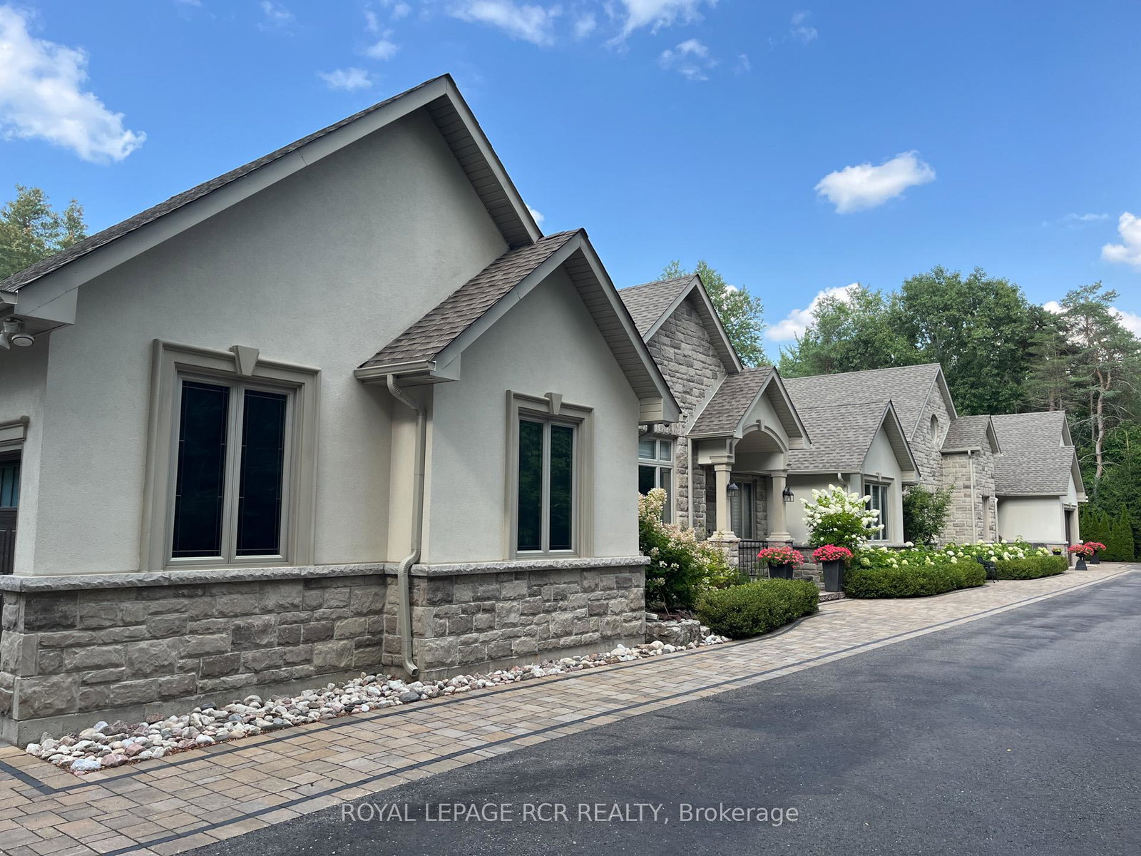 7-loggers-trail-whitchurch-stouffville-ontario-n12939232