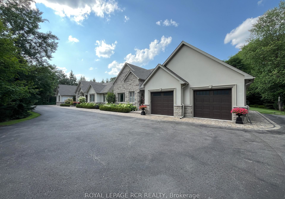 7-loggers-trail-whitchurch-stouffville-ontario-n12939232