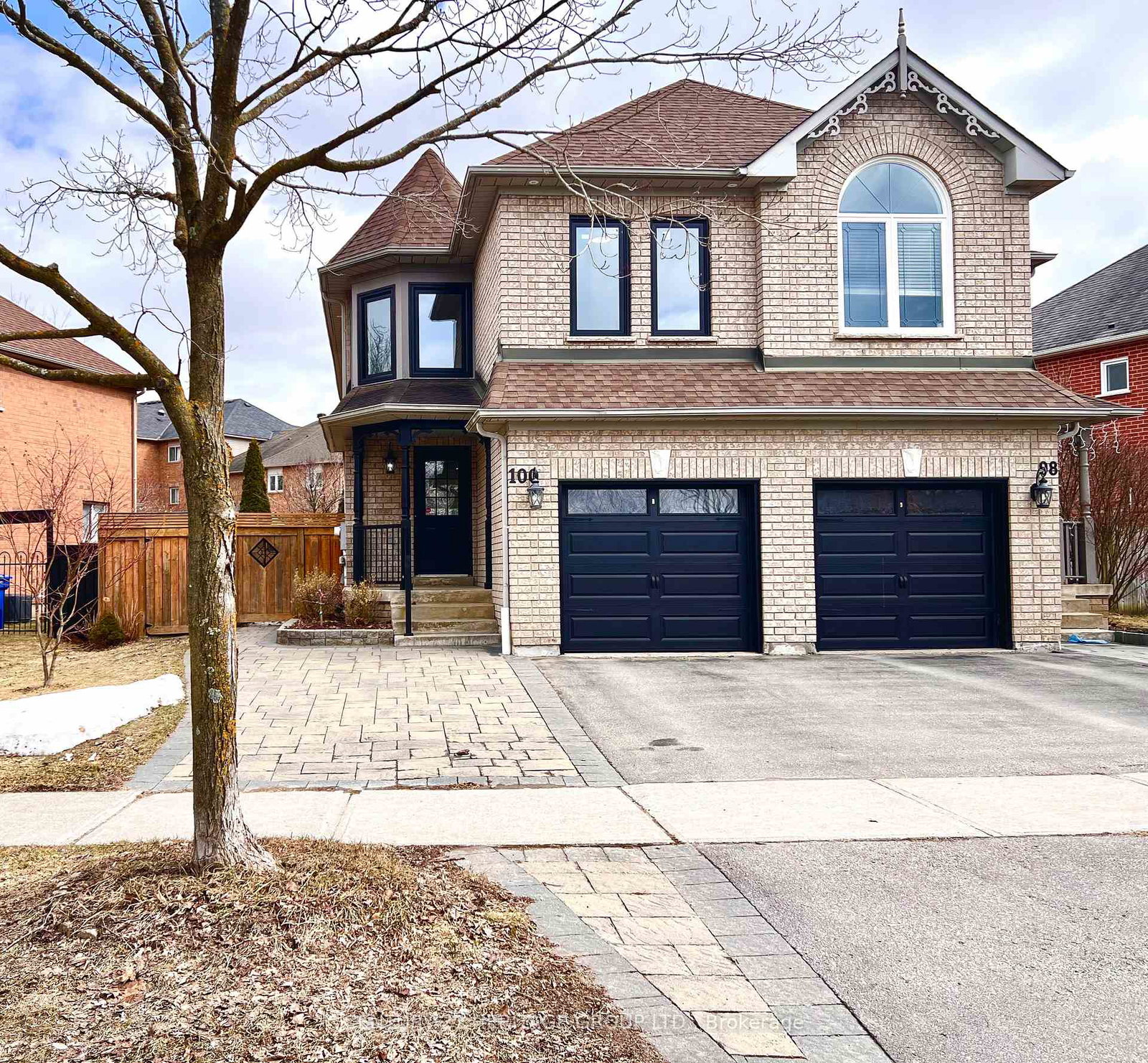 100-woodroof-crescent-aurora-ontario-n12939592