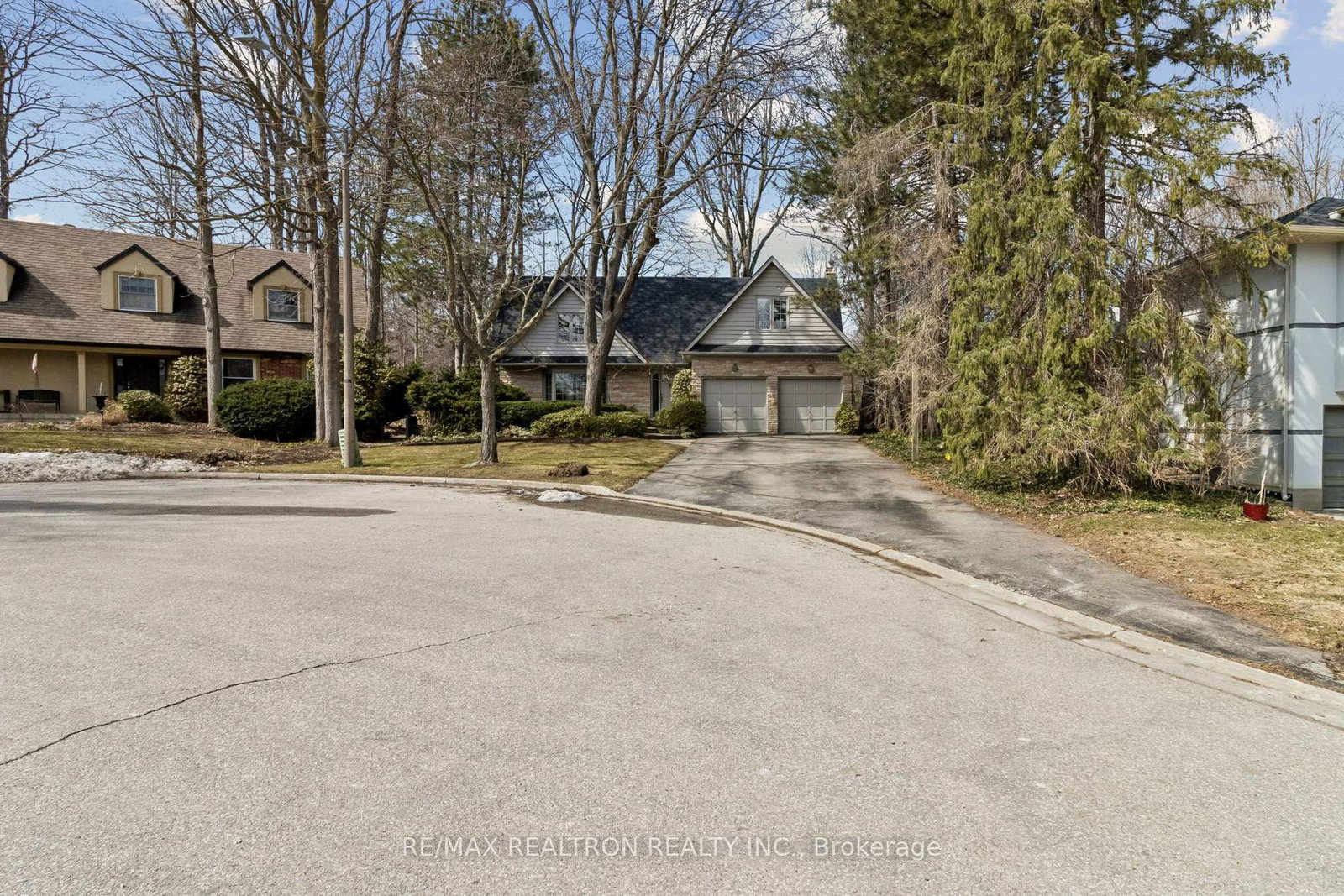 57-hemingway-crescent-markham-ontario-n12940438