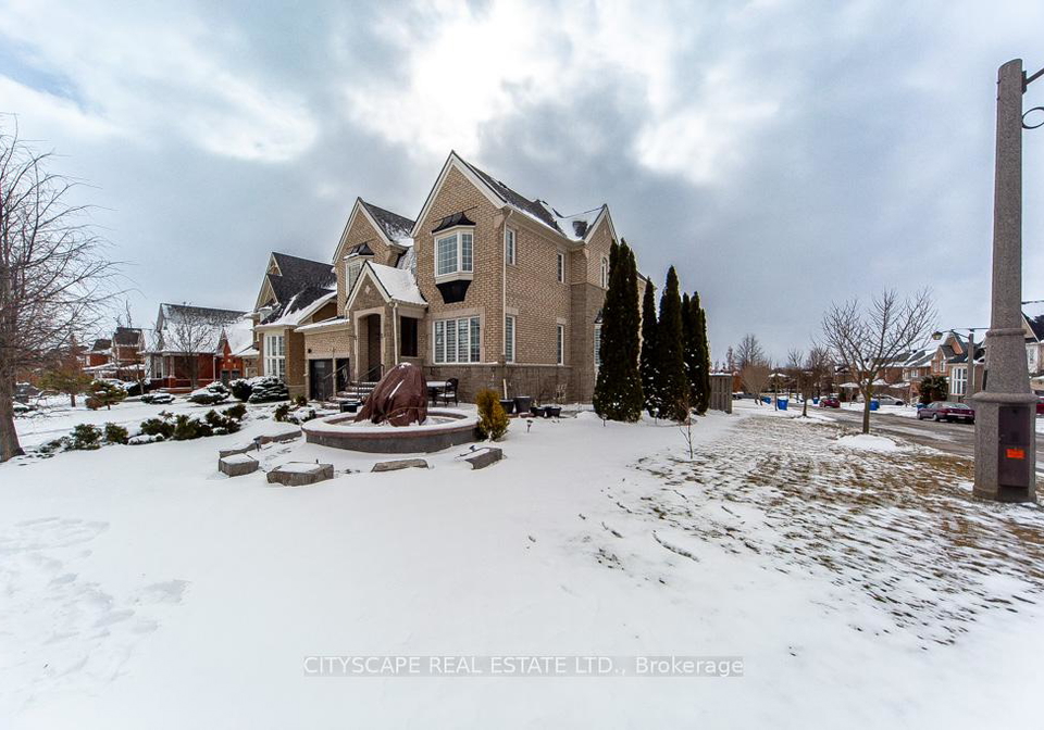 136-manley-avenue-whitchurch-stouffville-ontario-n12940594