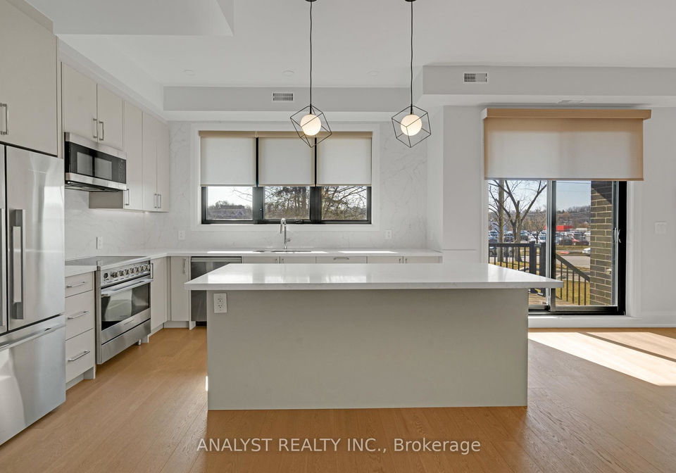 59-charles-street-newmarket-ontario-n12940840