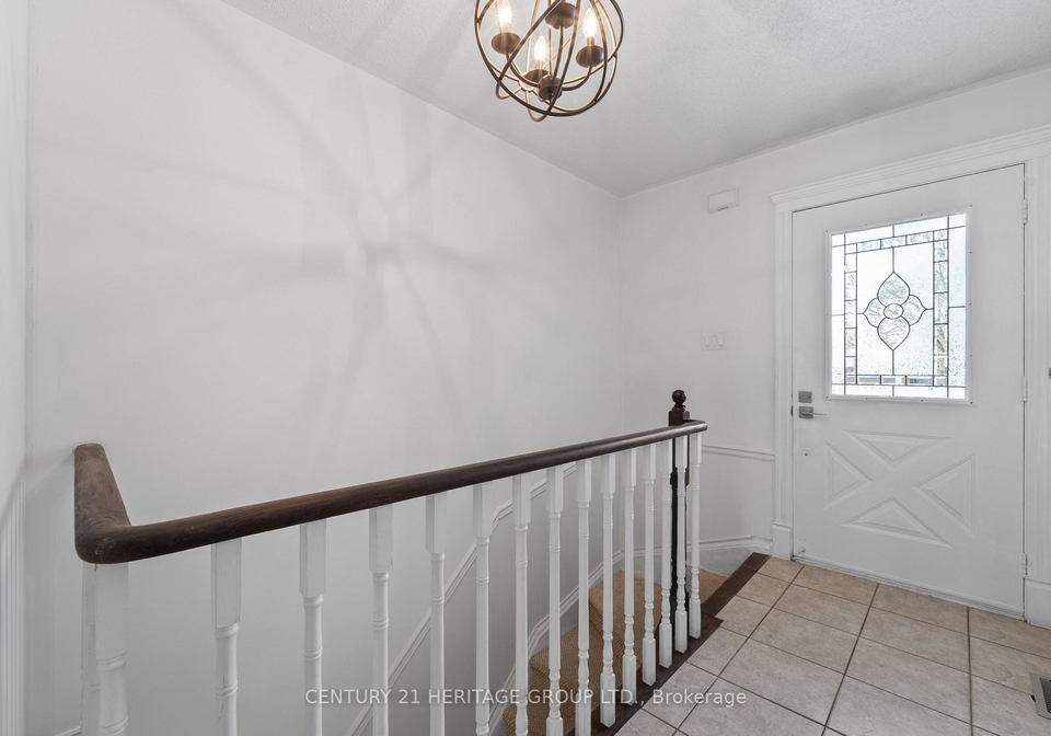 11-rosebank-boulevard-east-gwillimbury-ontario-n12940980